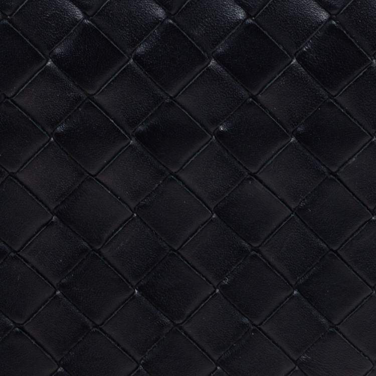 Pre Owned Bottega Veneta Black Intrecciato Leather Bifold Wallet