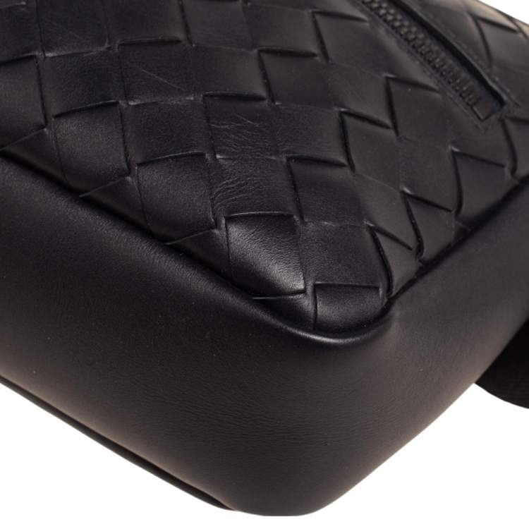Pre Owned Bottega Veneta Black Intrecciato Leather Belt Bag 