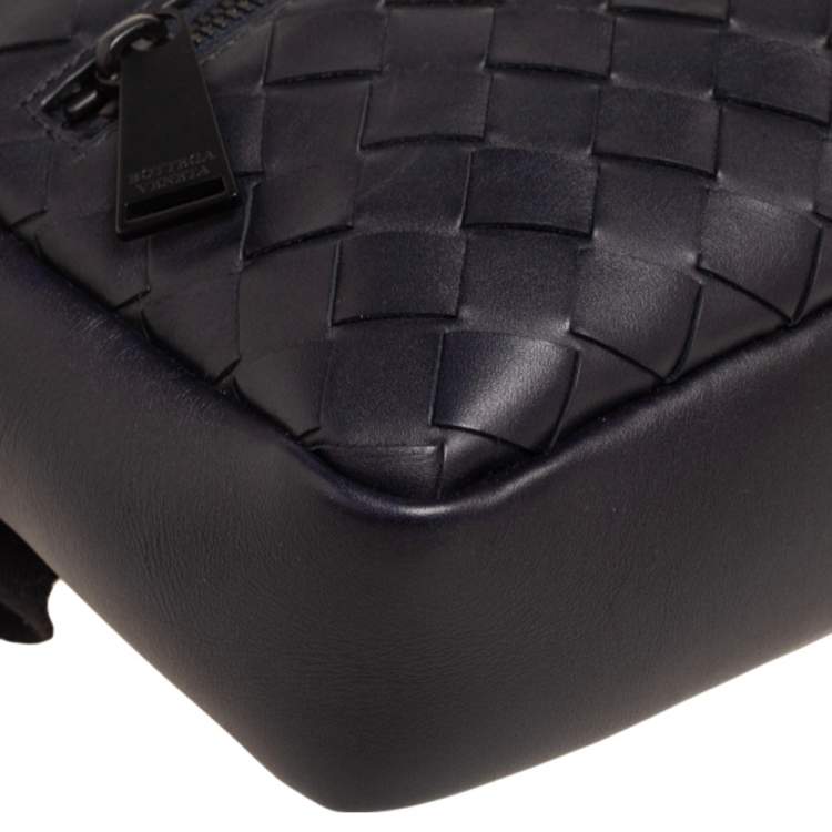 Pre Owned Bottega Veneta Black Intrecciato Leather Belt Bag 