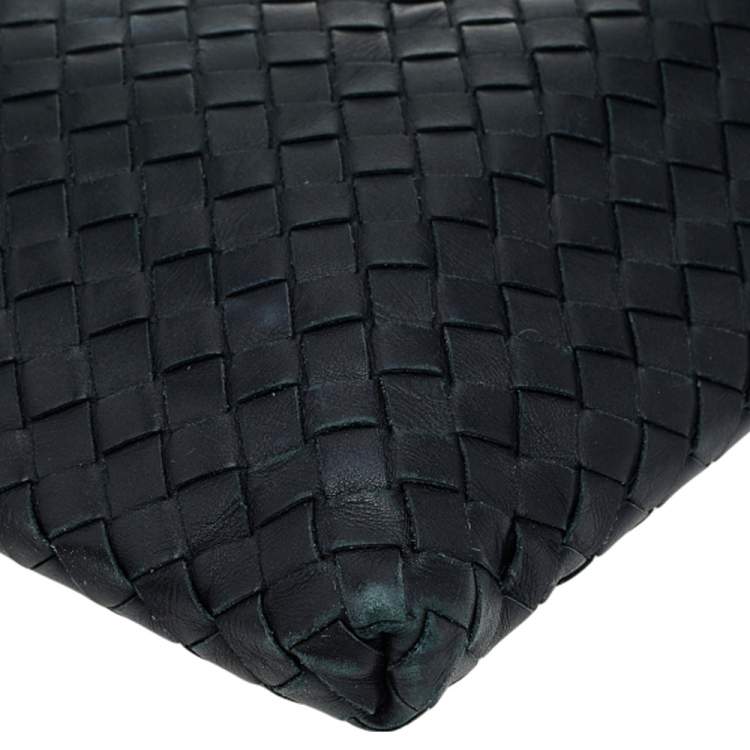مملوكة مسبقًا Bottega Veneta Black Intrecciato Leather Messenger Bag