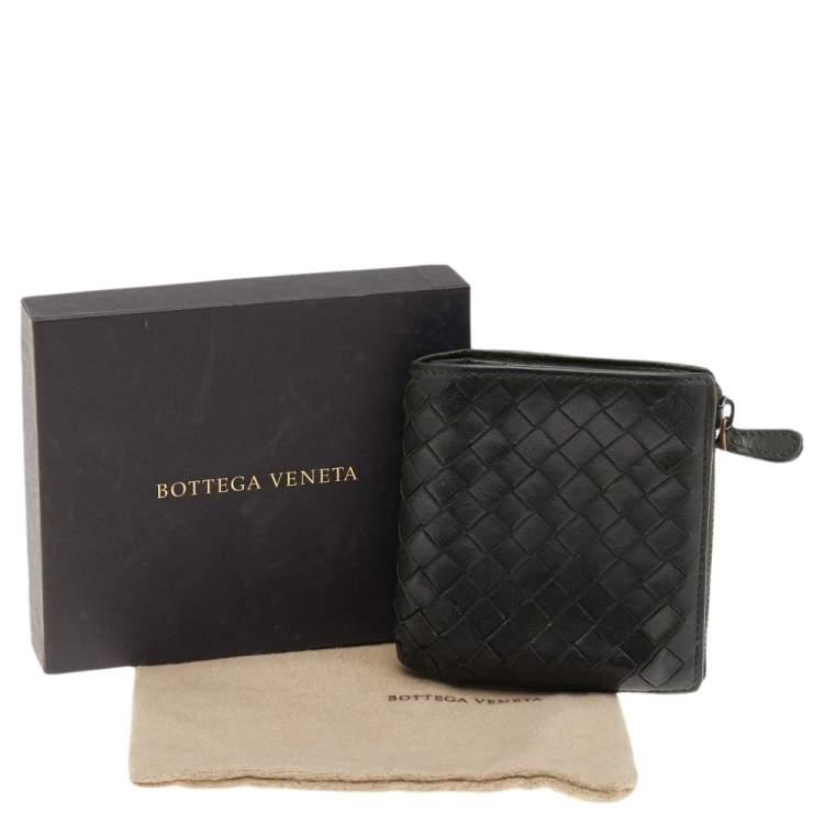 Pre Owned Bottega Veneta Olive Green  Intrecciato Leather Bi-Fold Wallet