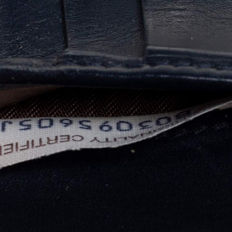 Pre Owned Bottega Veneta Dark Blue Intrecciato Leather Bifold Wallet