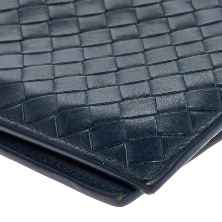Pre Owned Bottega Veneta Blue Intrecciato Leather Bifold Compact Wallet