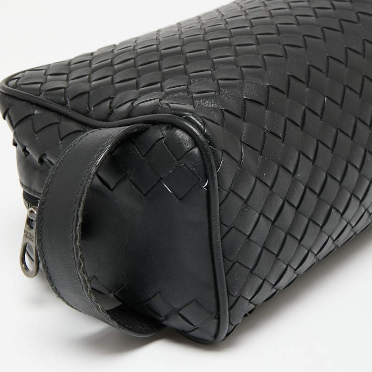 Pre Owned Bottega Veneta Black Intrecciato Leather Wash Pouch Bag