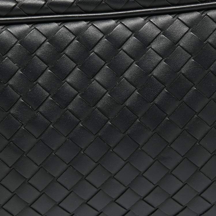 Pre Owned Bottega Veneta Black Intrecciato Leather Wash Pouch Bag