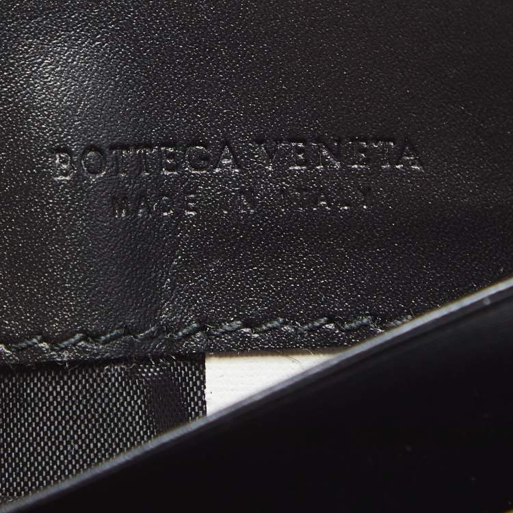 مملوكة مسبقًا Bottega Veneta Black Intrecciato Leather Card Holder
