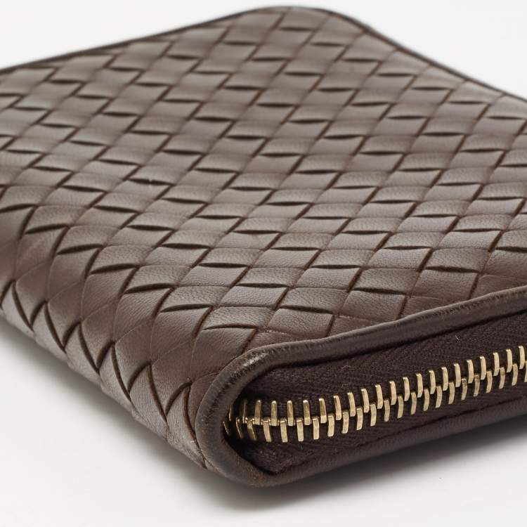 Pre Owned Bottega Veneta Dark Brown Intrecciato Leather Zip Around Wallet Organizer