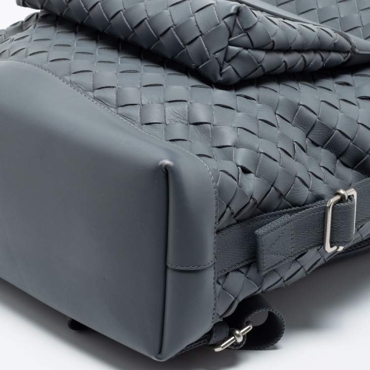 Pre Owned Bottega Veneta Grey Intrecciato Leather Classic Backpack