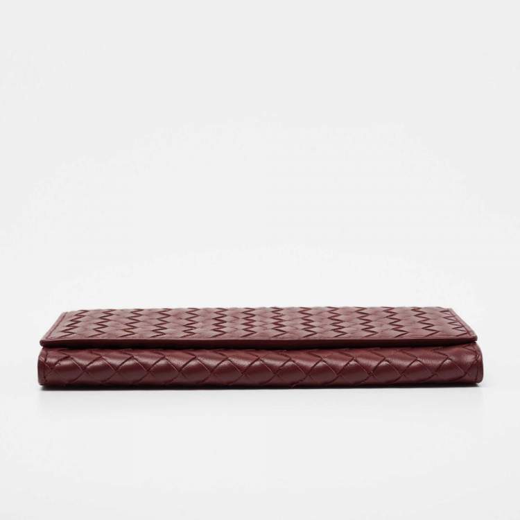 Pre Owned Bottega Veneta Burgundy Intrecciato Leather Flap Continental Wallet
