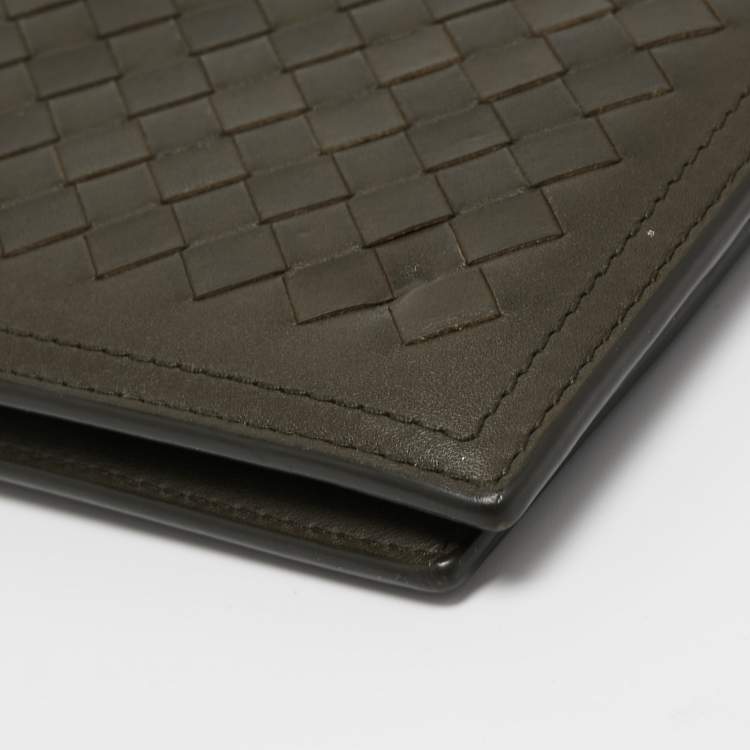 Pre Owned Bottega Veneta Olive Green Intrecciato Leather Bifold Wallet