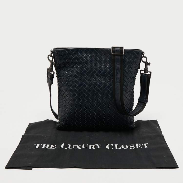 Pre Owned Bottega Veneta Navy Blue Intrecciato Leather Messenger Bag