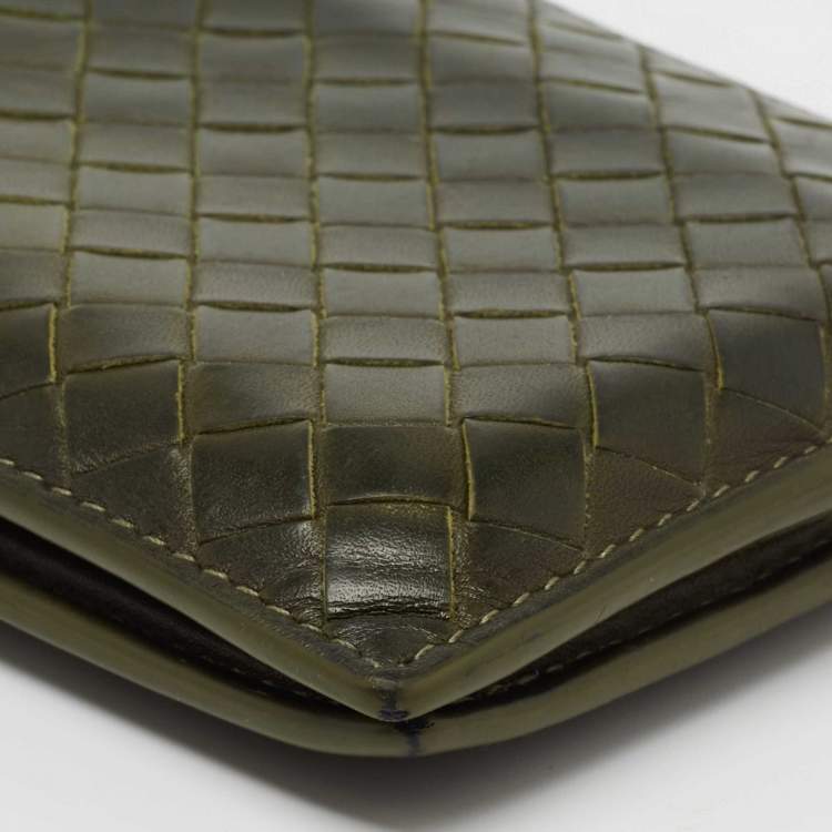 Pre Owned Bottega Veneta Olive Green Intrecciato Leather Bifold Wallet