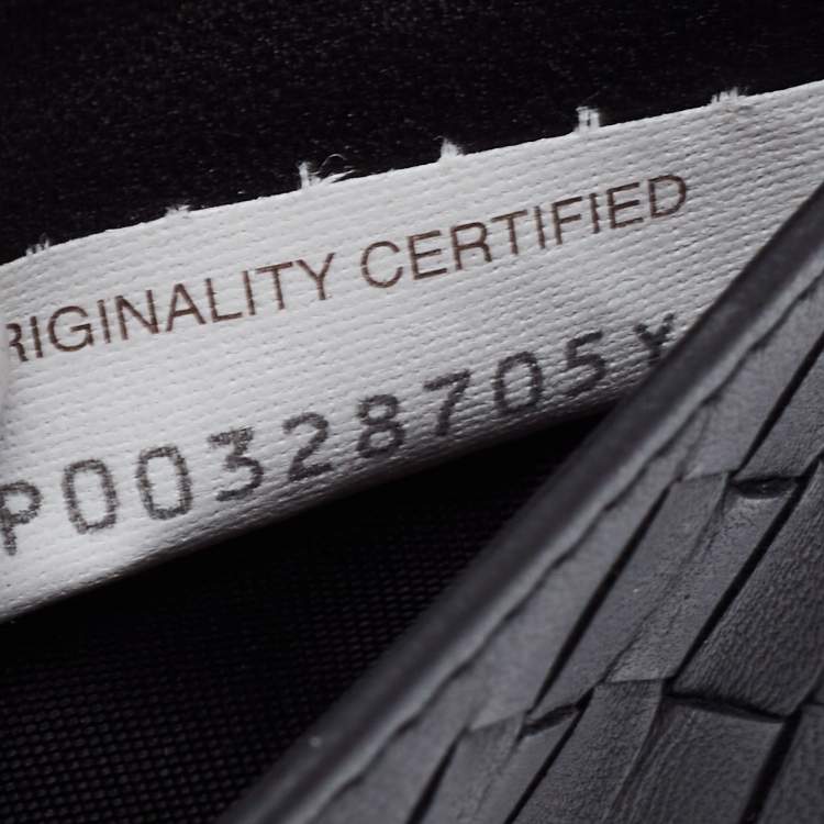 مملوكة مسبقًا Bottega Veneta Black/Off White Intrecciato Leather Zip Card Case