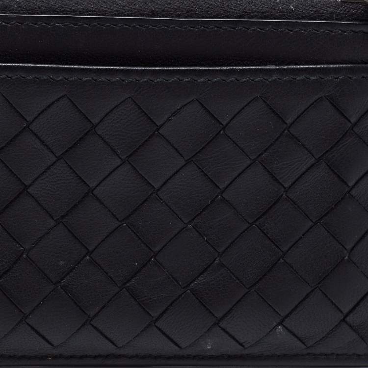 مملوكة مسبقًا Bottega Veneta Black/Off White Intrecciato Leather Zip Card Case