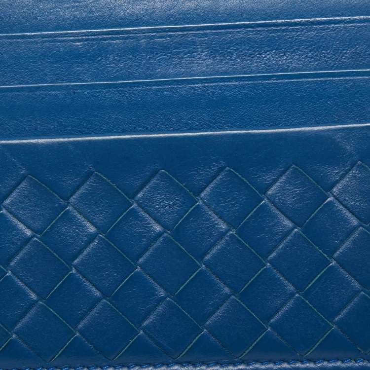 مملوكة مسبقًا Bottega Veneta Blue Intrecciato Leather Card Holder