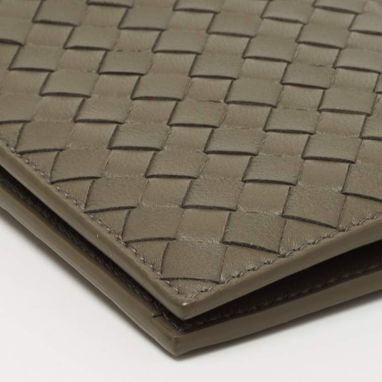 Pre Owned Bottega Veneta Olive Green Intrecciato Leather Bifold Wallet