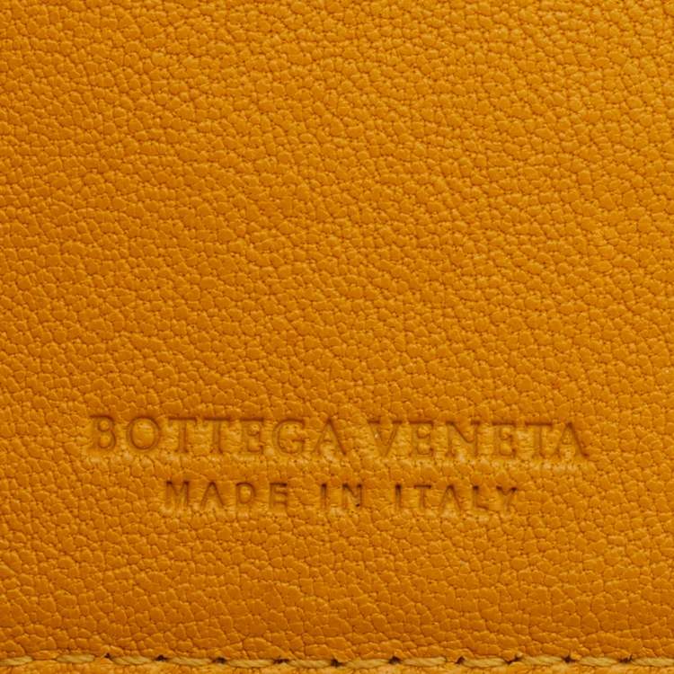 Pre Owned Bottega Veneta Mustard Intrecciato Leather Bifold Wallet