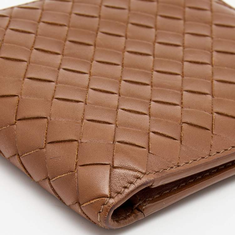 Pre Owned Bottega Veneta Brown Intrecciato Leather Bifold Wallet