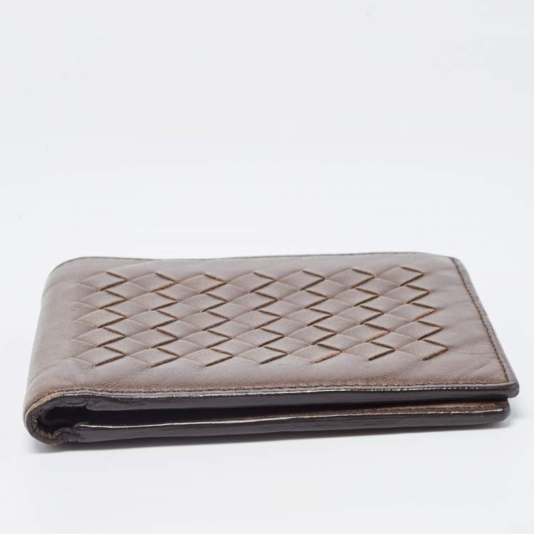 Pre Owned Bottega Veneta Brown Intrecciato Leather Bifold Wallet