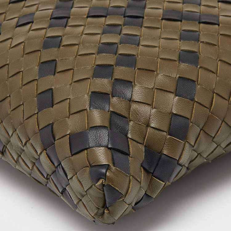 Pre Owned Bottega Veneta Olive Green/Black Intrecciato Leather Messenger Bag