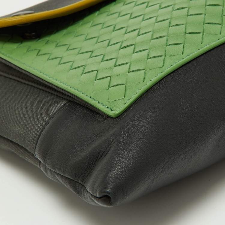Pre Owned Bottega Veneta Multicolor Nylon Leather Zip Pouch 