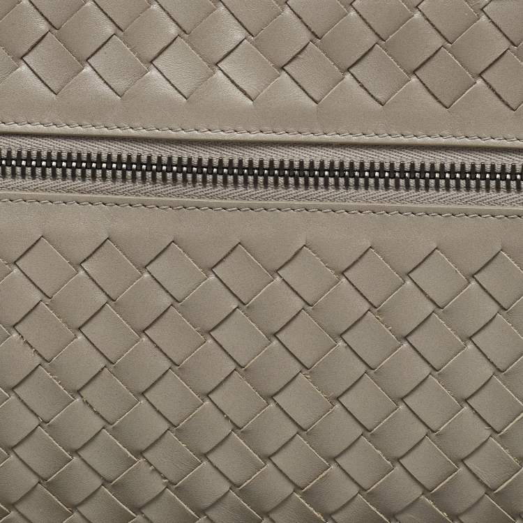 Pre Owned Bottega Veneta Grey Intrecciato Leather Wristlet Clutch 