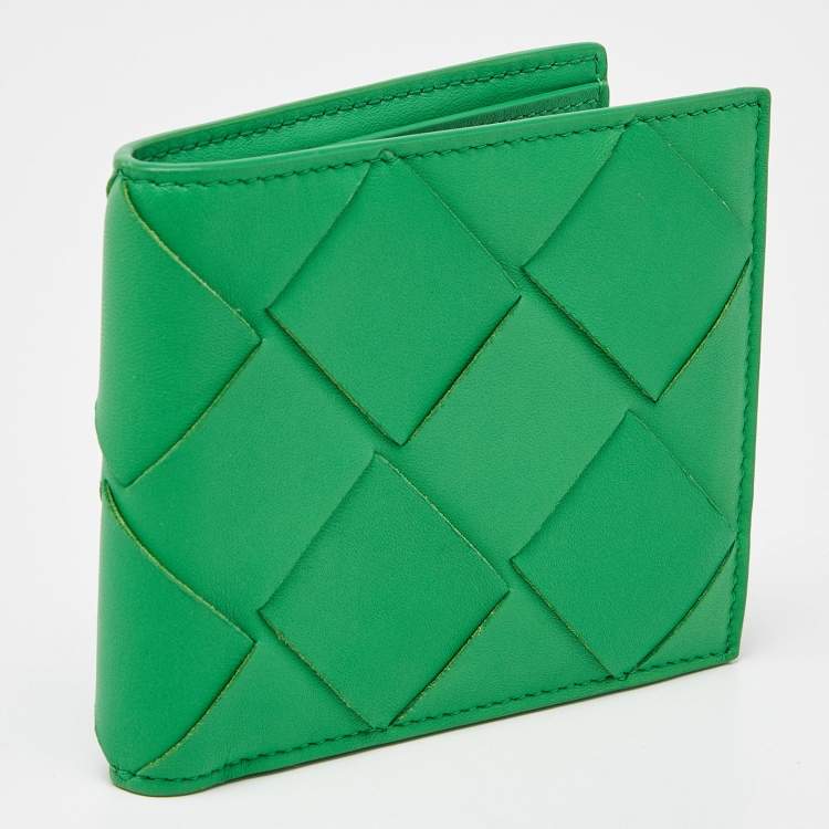 Pre Owned Bottega Veneta Green Intrecciato Leather Bifold Wallet