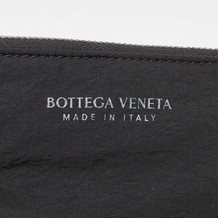 Pre Owned Bottega Veneta Black Intrecciato Nylon Cassette Messenger Bag