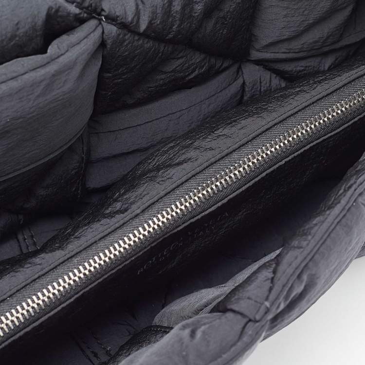 Pre Owned Bottega Veneta Black Intrecciato Nylon Cassette Messenger Bag