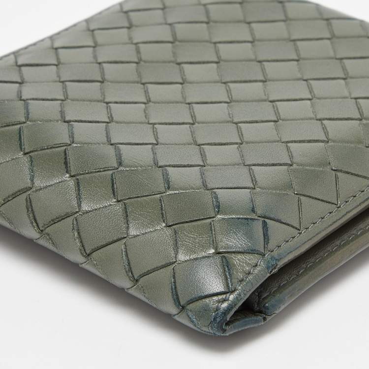 Pre Owned Bottega Veneta Olive Green Intrecciato Leather Bifold Wallet