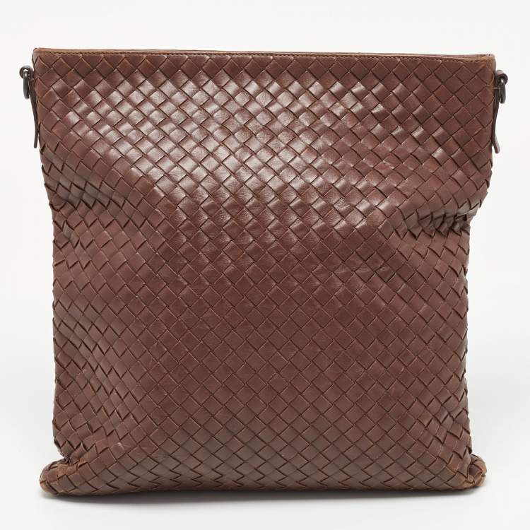 Pre Owned Bottega Veneta Brown Intrecciato Leather Messenger Bag