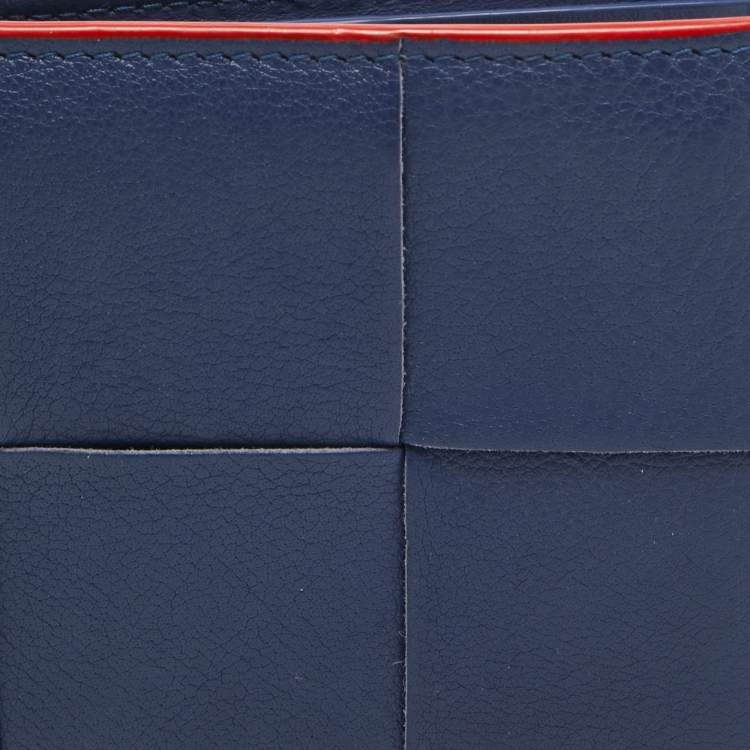 Pre Owned Bottega Veneta Blue Intrecciato Leather Cassette Bifold Wallet