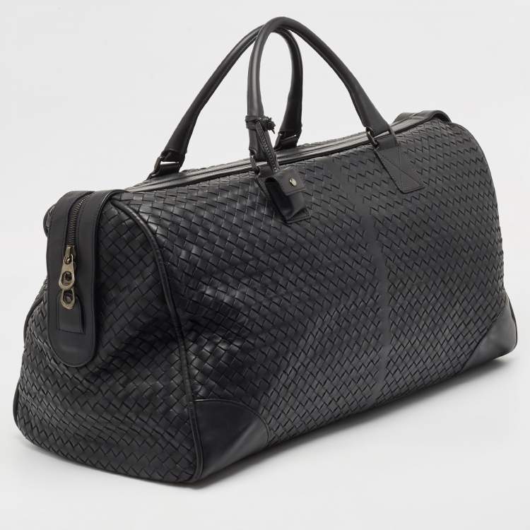 Pre Owned Bottega Veneta Black Intrecciato Leather Duffel Bag