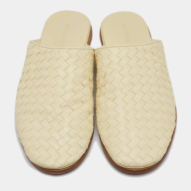 Pre Owned Bottega Veneta Light Yellow Intrecciato Leather Flat Mules Size 41