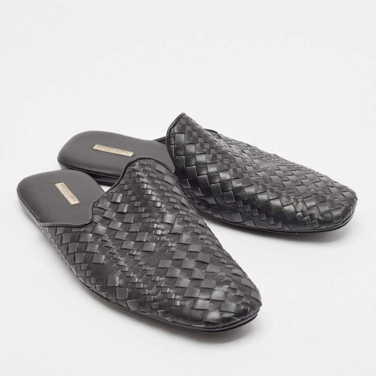 Pre Owned Bottega Veneta Black Intrecciato Leather Mules Size 43