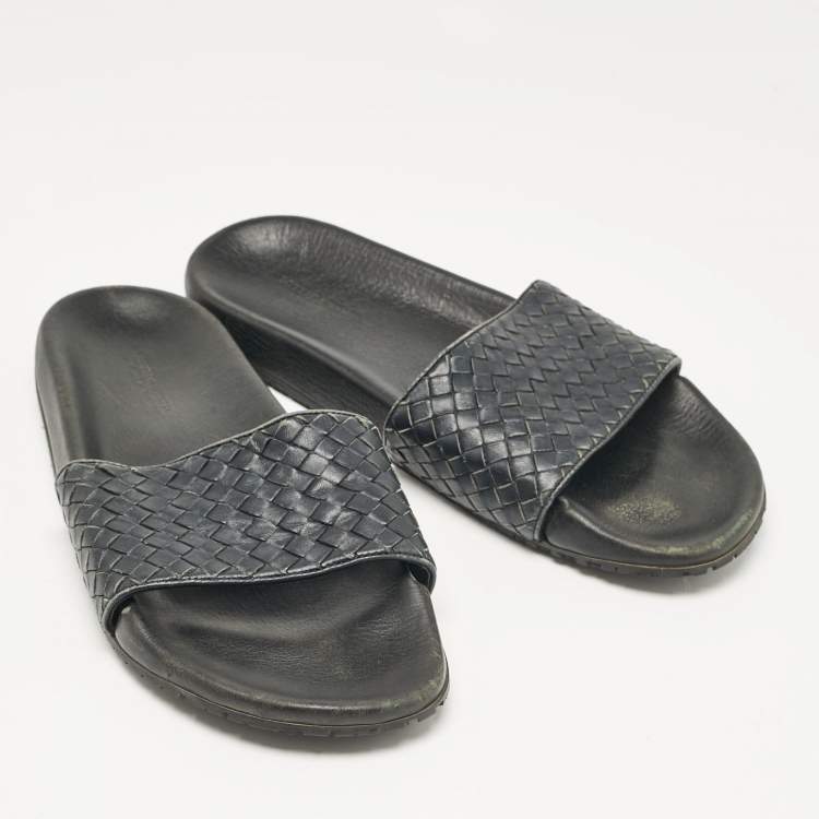 Pre Owned Bottega Veneta Black Intrecciato Leather Lake Slide Sandals Size 46