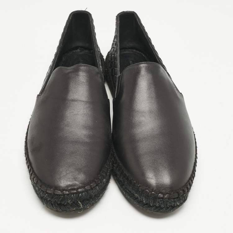Pre Owned Bottega Veneta Black Intrecciato Leather Slip On Loafers Size 43