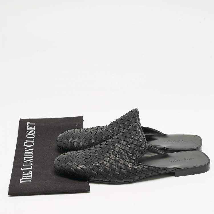 Pre Owned Bottega Veneta Black Intrecciato Leather Fiandra Flat Mules Size 42