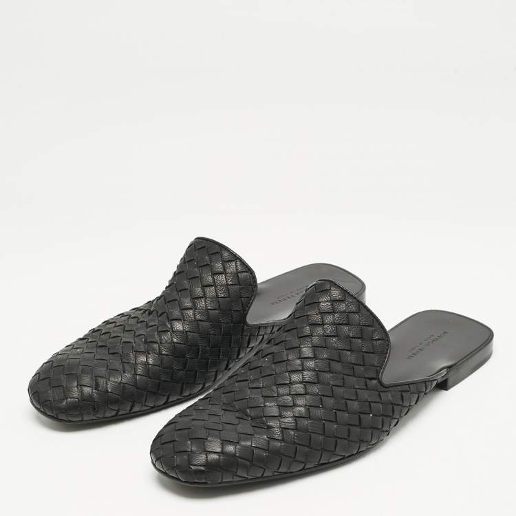 Pre Owned Bottega Veneta Black Intrecciato Leather Fiandra Flat Mules Size 42
