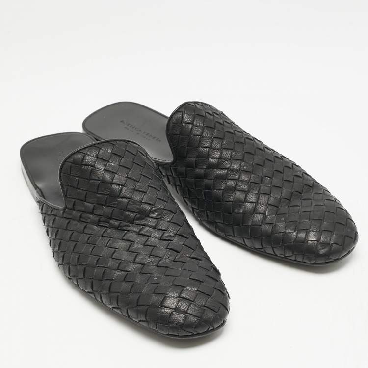 Pre Owned Bottega Veneta Black Intrecciato Leather Fiandra Flat Mules Size 42