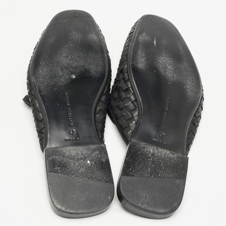 Pre Owned Bottega Veneta Black Intrecciato Leather Fiandra Flat Mules Size 42