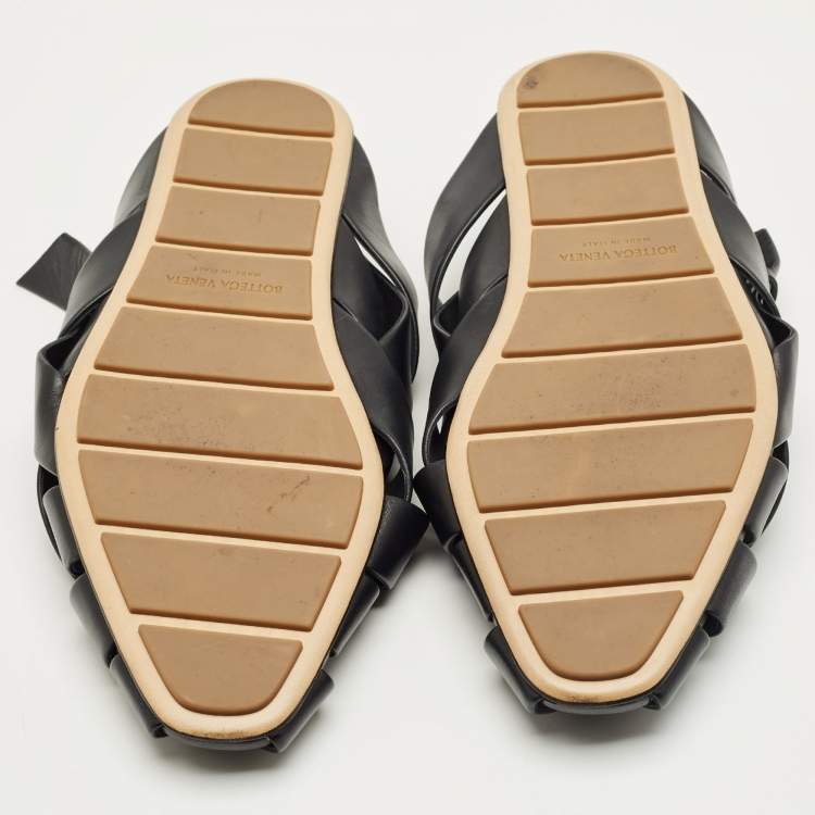 Pre Owned Bottega Veneta Black Leather Alfie Slingback Flat Sandals Size 42