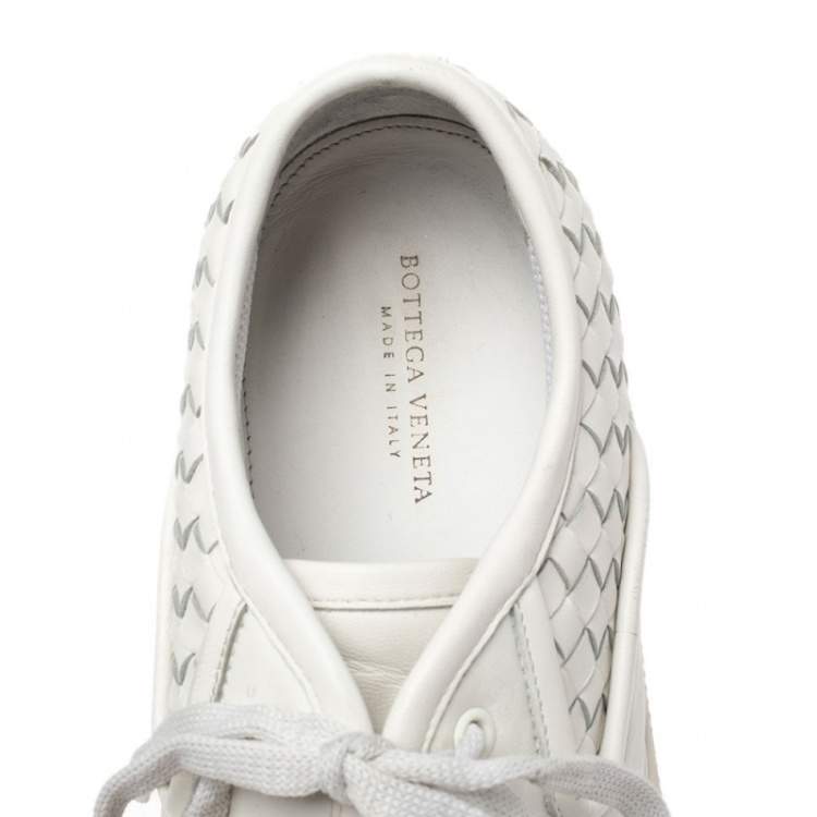 Pre Owned Bottega Veneta White Intrecciato Leather Low Top Sneakers Size 42.5