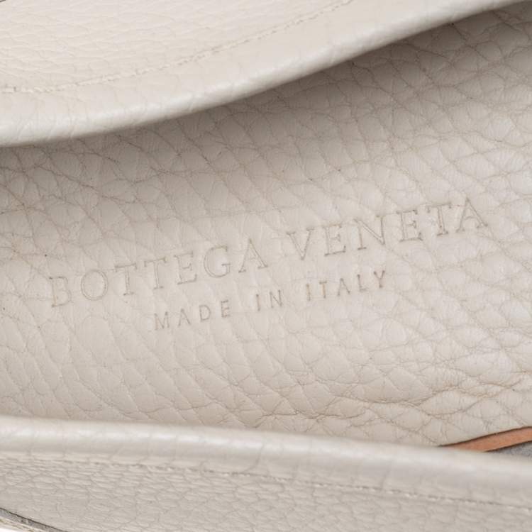 Pre Owned Bottega Veneta Cream Leather Pointed Toe Slip on Loafers Size 41