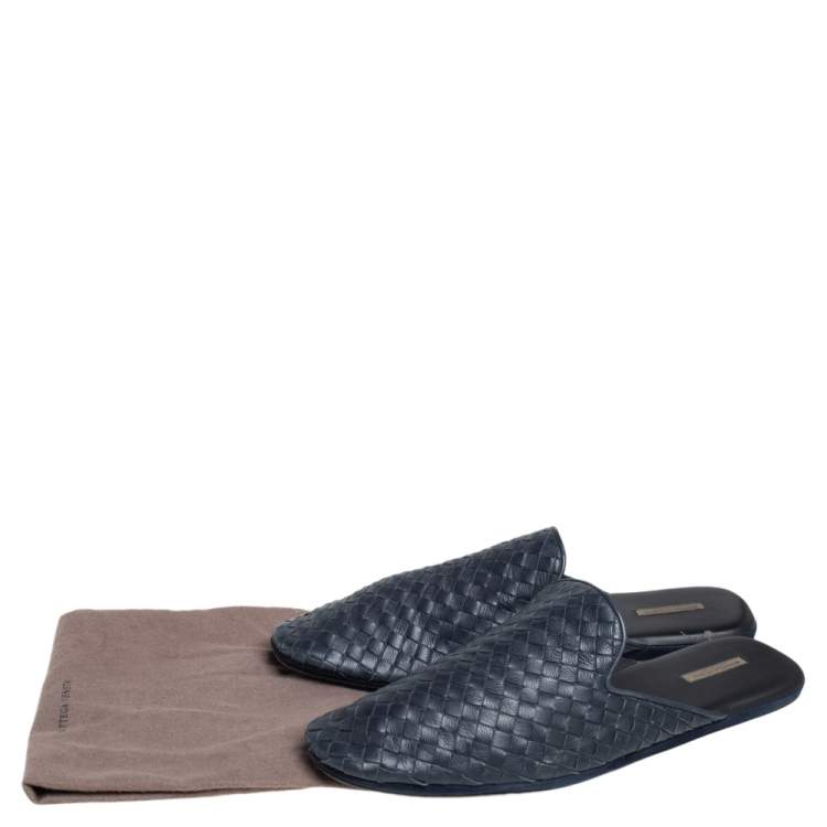 Pre Owned Bottega Veneta  Blue Intrecciato Leather Fiandra Mules Size 42