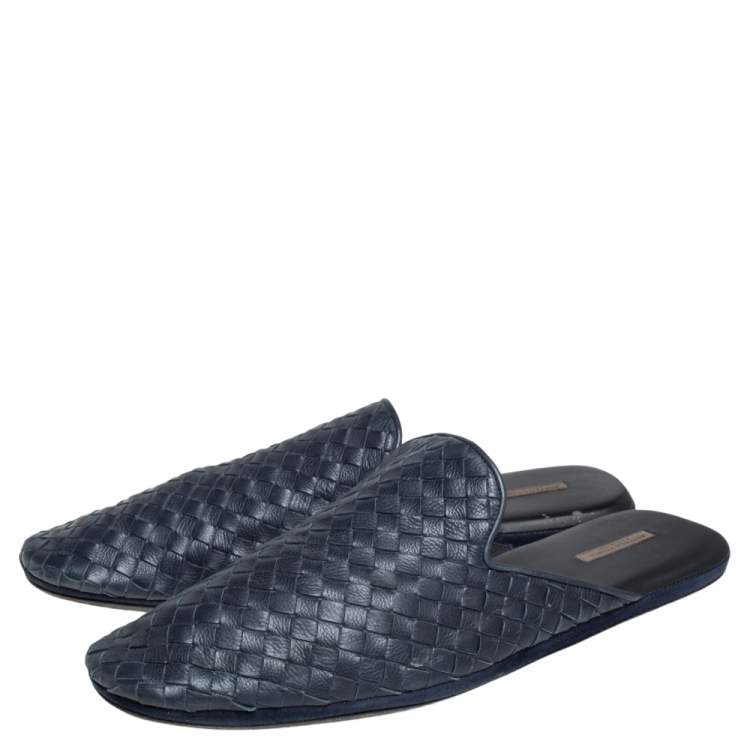 Pre Owned Bottega Veneta  Blue Intrecciato Leather Fiandra Mules Size 42