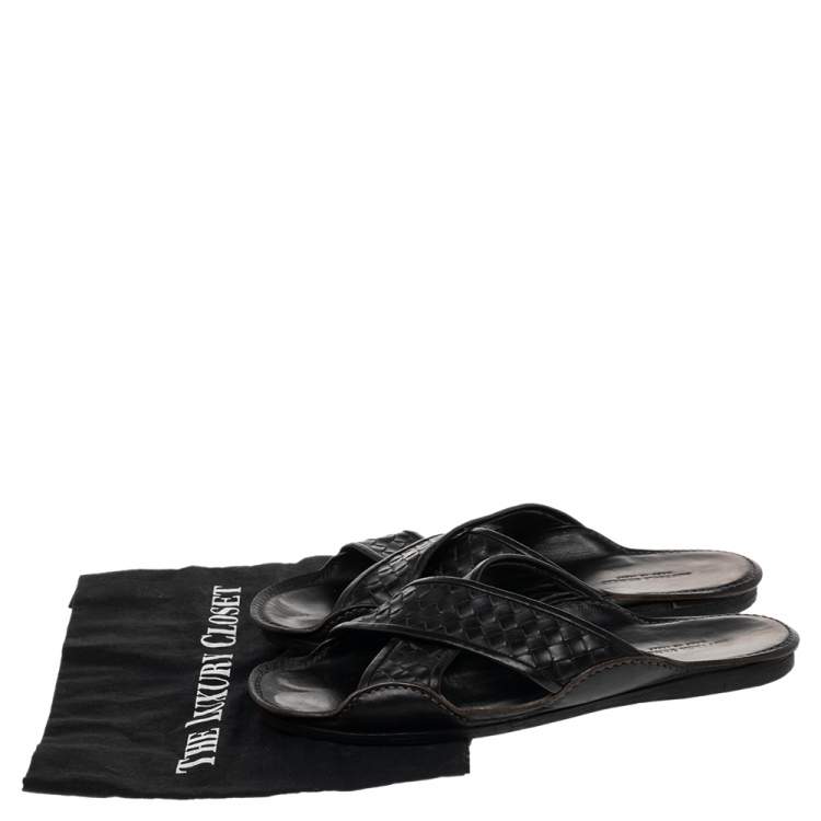 Pre Owned Bottega Veneta Black Intrecciato Leather Cross Strap Flat Slides Size 42