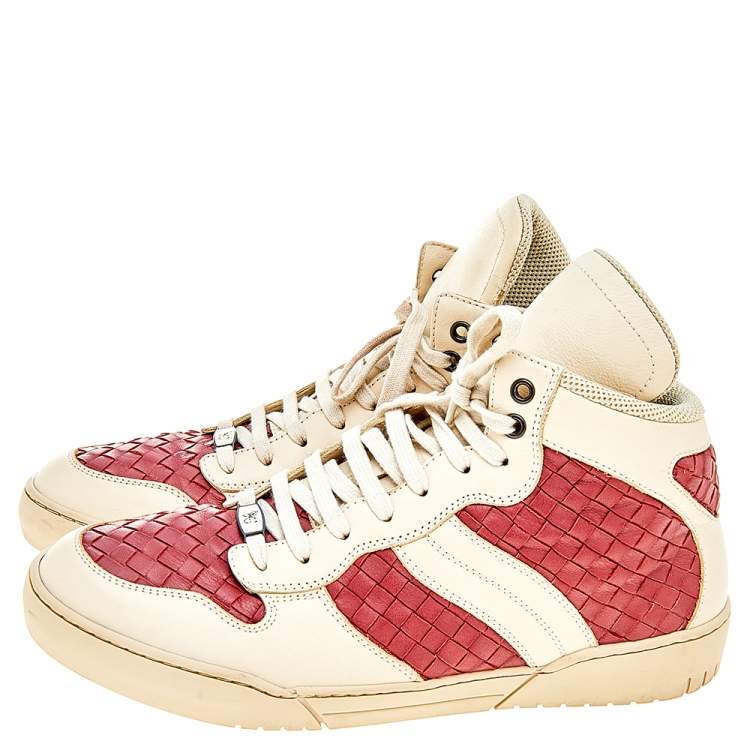 Pre Owned Bottega Veneta Cream/Maroon Intrecciato Leather High Top Lace Up Sneaker Size 42