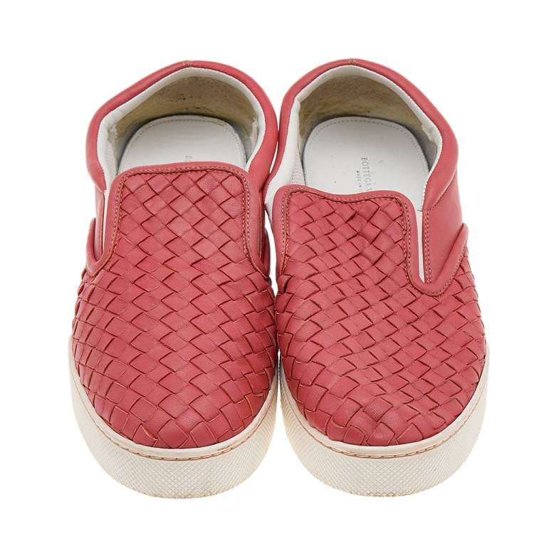 Pre Owned Bottega Veneta Red Intrecciato Leather Slip On Sneakers Size 41