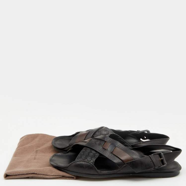 Pre Owned Bottega Veneta Black/Dark Brown Intrecciato Leather Criss Cross Flat Sandals Size 43